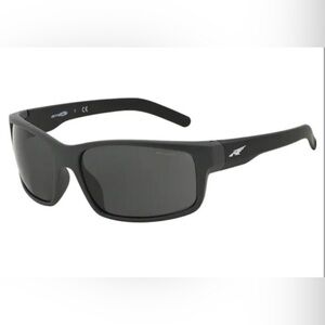 ARNETTE Fastball matte black sunglasses full 
Rim AN4202 polarized with case